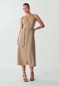 WILLA NEAPOLITAN DRESS - Robe de jour - taupe