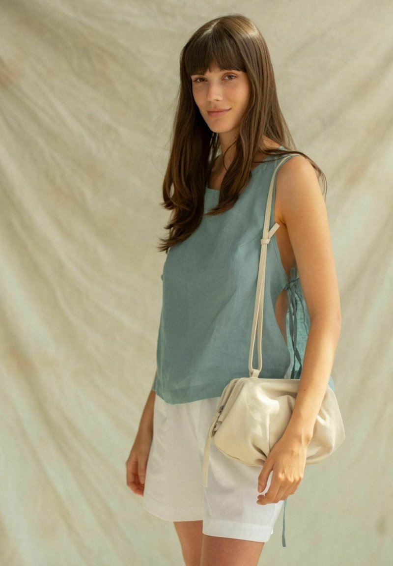 BALAGAN PLIS M - Borsa a tracolla - ivory