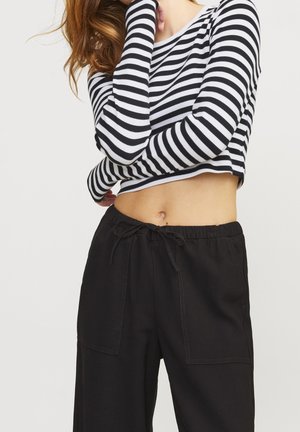 Bluzka z długim rękawem