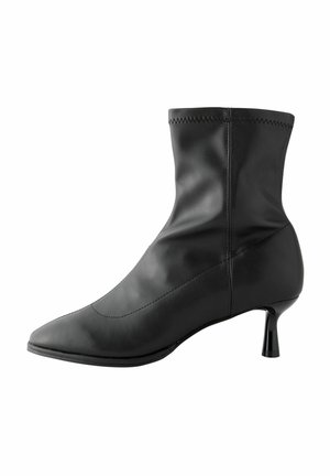 FOREVER COMFORT® SKINNY  - Klassiset nilkkurit - black