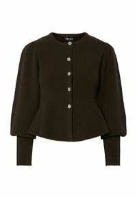 Temno rjav rebrast kardigan z dolgimi rokavi, zaobljenim ovratnikom in petimi okrasnimi gumbi. Ima peplum pas oblikovanje.