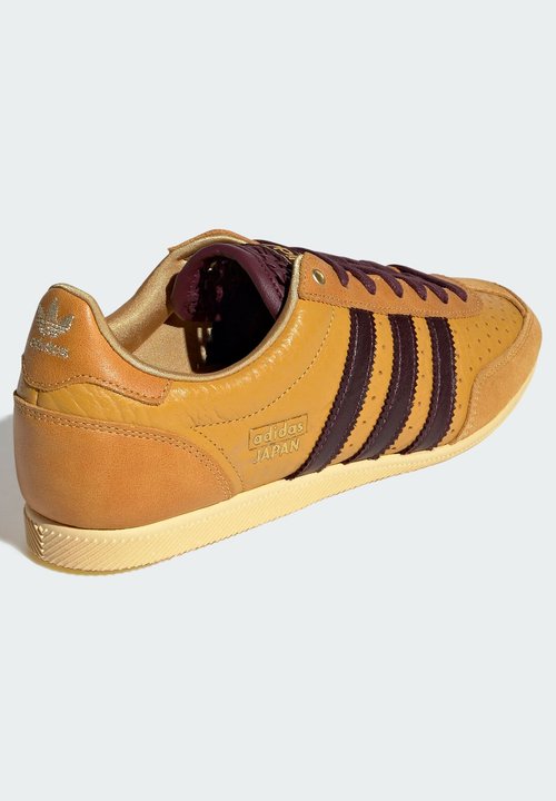 adidas gazelle silver green womens Adidas Japan Decon W Sneaker  Buy online now!