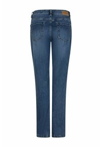 Donkerblauwe denim jeans met een rechte pijp, voorzien van twee achterzakken en een bruine merkembleem op de taille. Schoon ontwerp, geen patronen.