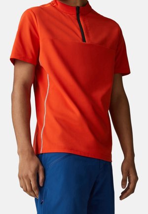 Triko s potiskem - red