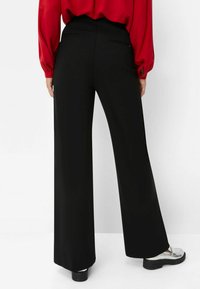 BRAX STYLE LILLYTH  - Stoffhose - black