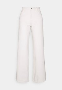 Jeans brancos de perna larga feitos de denim texturizado, com cintura alta, fecho de botão na frente e design minimalista sem padrões visíveis.