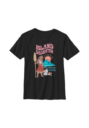 Czarna koszulka z grafiką dziewczyny trzymającej wiosło, stojącej obok świni z kwiatami, falami oceanu, górami i słońcem oraz tekstem "Island Daughter".