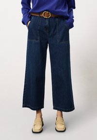 FRNCH Jean flare - bleu marine