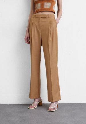DESIGNERS REMIX EDMUND PANTS - Pantalon classique - trench