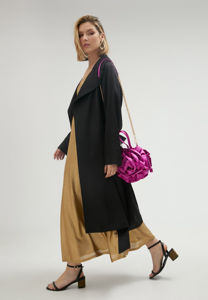 LOLA CASADEMUNT Bolso de mano - fuchsia