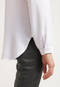 Seidensticker Blouse - white