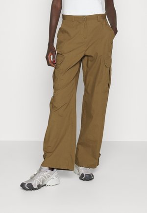 Vero Moda Tall VMCHARLOTTE PANT  - Παντελόνι cargo - capers