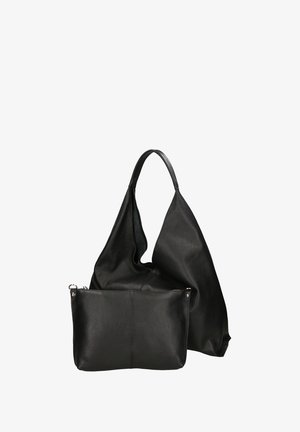 Borsa in pelle nera con finitura testurizzata, dotata di un ampio scomparto principale e di una piccola tasca con zip sulla parte anteriore. Design con manico curvo.