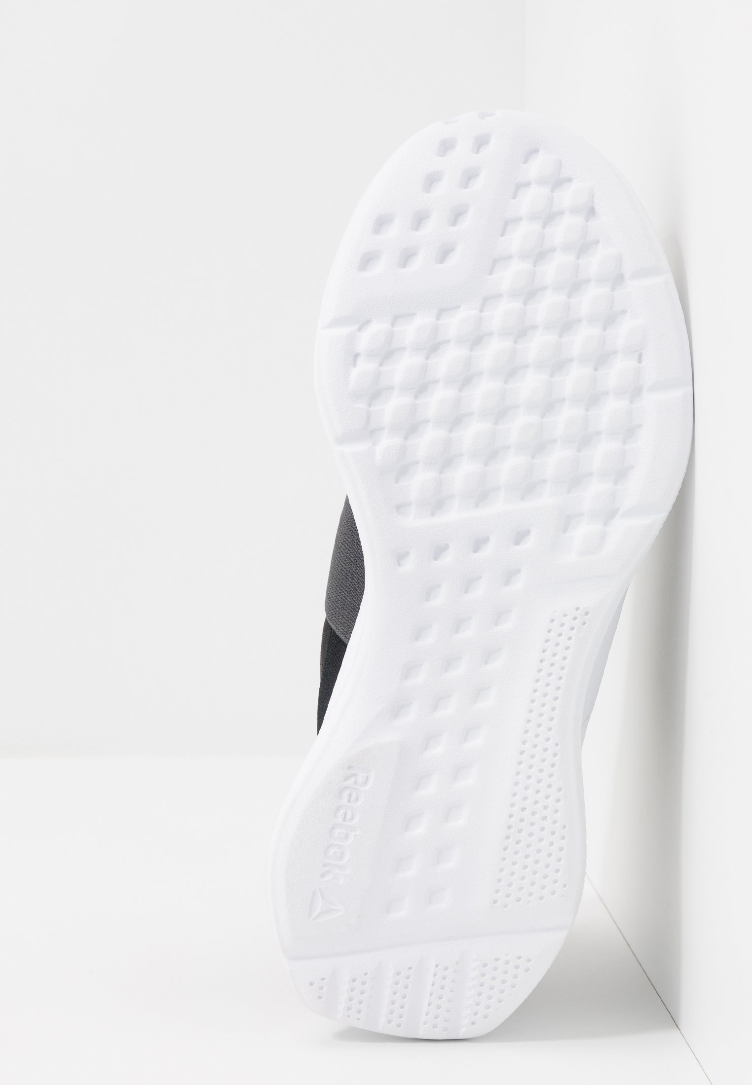 Reebok LITE SLIP ON Nøytrale løpesko cold greyblack Reebok LITE SLIP ON Nøytrale løpesko cold greyblack
