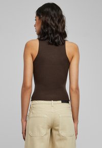 Urban Classics SHORT TURTLENECK  - Top - brown