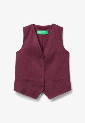 Gilet senza maniche di colore prugna, sagomato, con quattro bottoni frontali, due tasche a fessura e un'etichetta verde "United Colors of Benetton" all'interno del colletto.