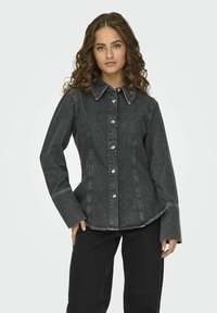 Blus - washed black