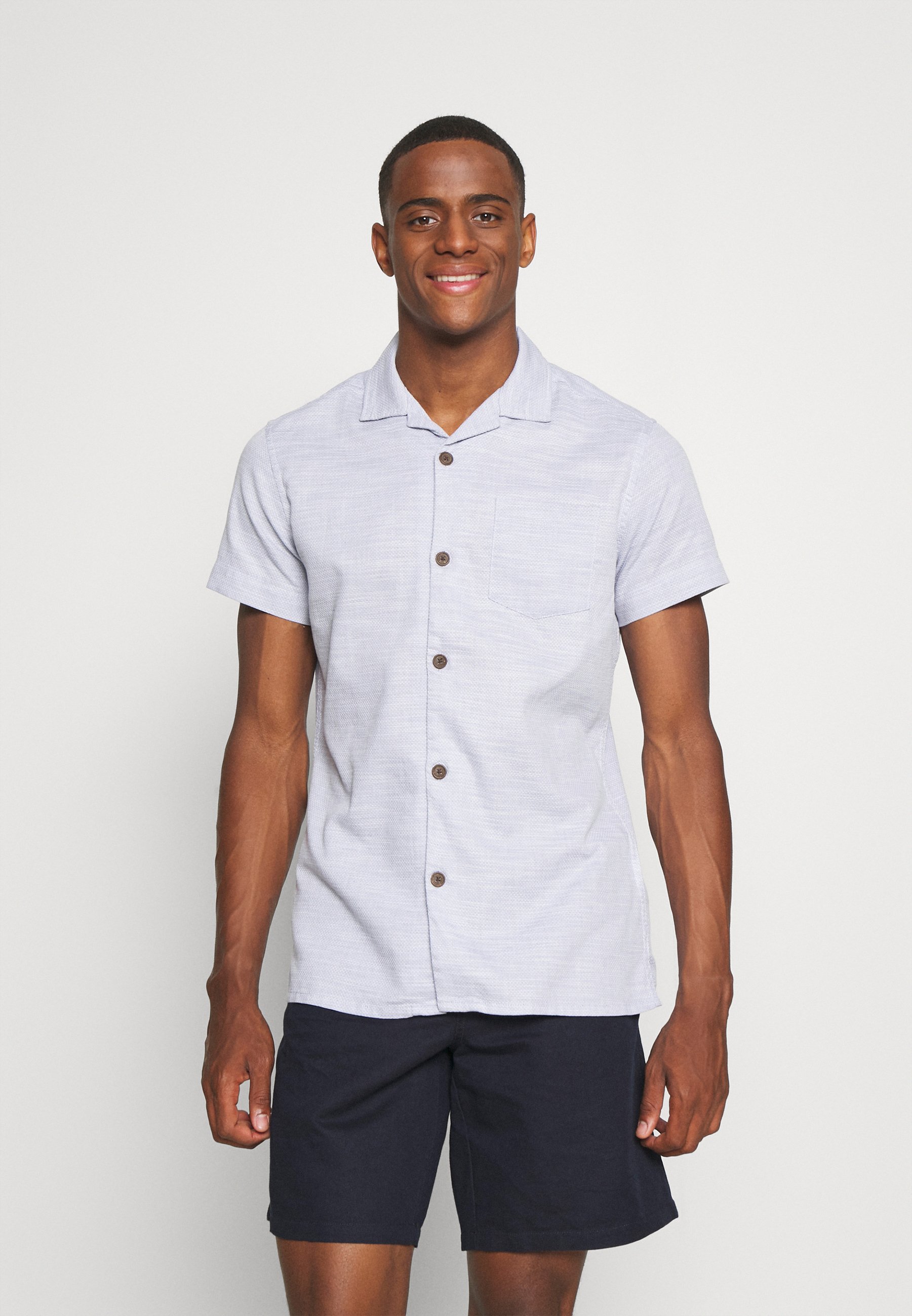 Moda de hombre online | Zalando