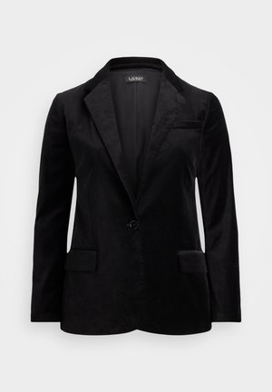Sacou negru din catifea cu revere tăiate, închidere cu un singur nasture, două buzunare frontale și o căptușeală interioară netedă. Design clasic, croit elegant.