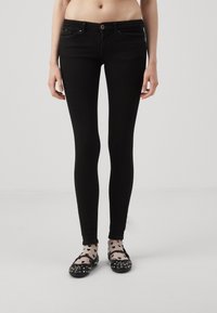 ONLY ONLCORAL LIFE POWER - Vaqueros pitillo - black denim
