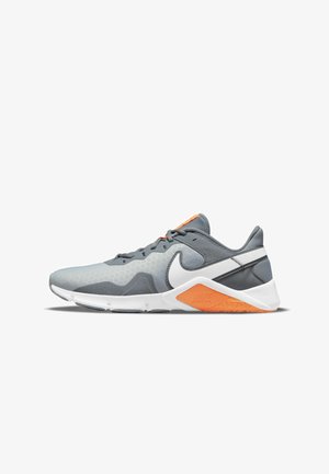 Nike Performance, LEGEND ESSENTIAL 2, szary