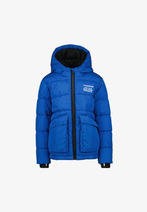 Blauwe gewatteerde gewatteerde jas met capuchon, zwarte ritssluiting, twee klepzakken aan de voorkant en wit tekstlogo op de borst.