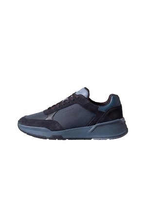 Herren-Sneaker in Dunkelblau mit gemischtem Stoff und Wildleder, Schnürverschluss und dicker Gummisohle.