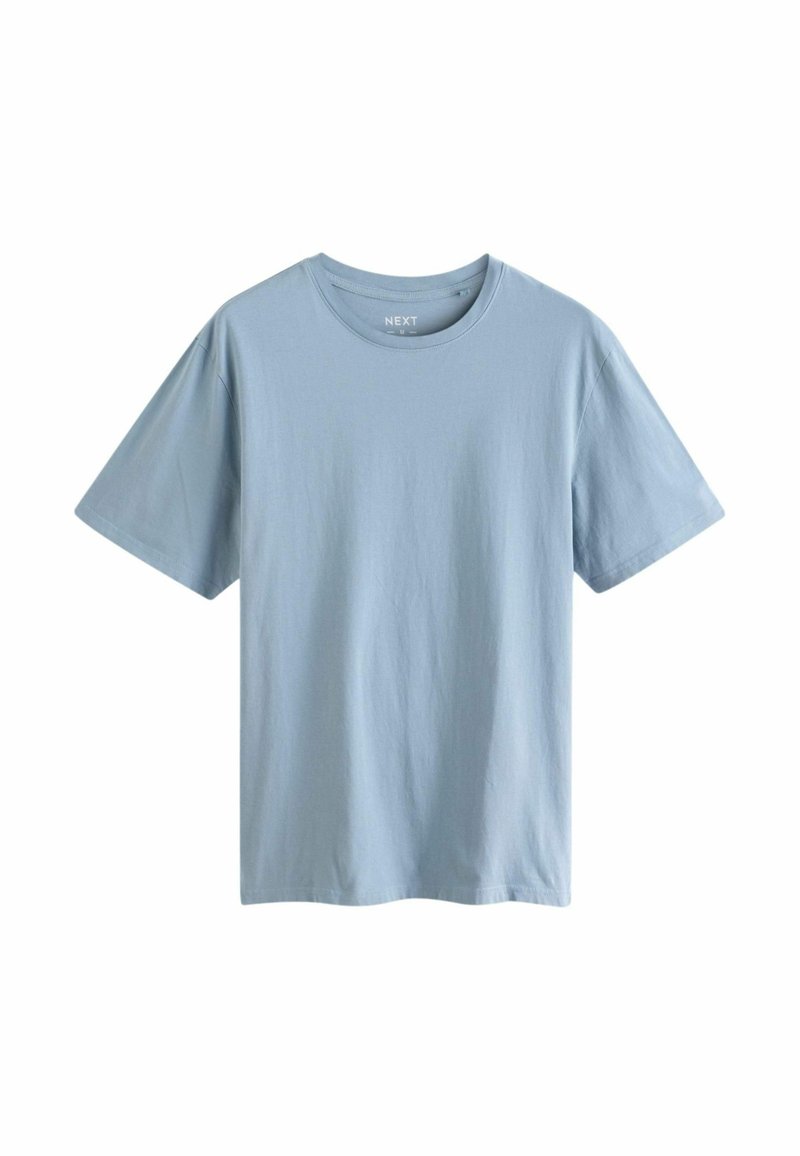 Tricou din bumbac de culoare albastră deschisă, cu mâneci scurte, guler rotund și o croială lejeră. Textură netedă, fără modele sau logo-uri vizibile.