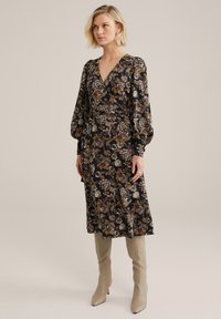 WE Fashion Dnevna obleka - black