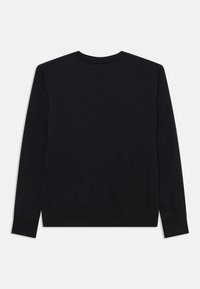 Svart langermet sweatshirt med rund hals, med ribbestrikkede mansjetter og nederkant. Glatt tekstur uten mønstre eller detaljer.