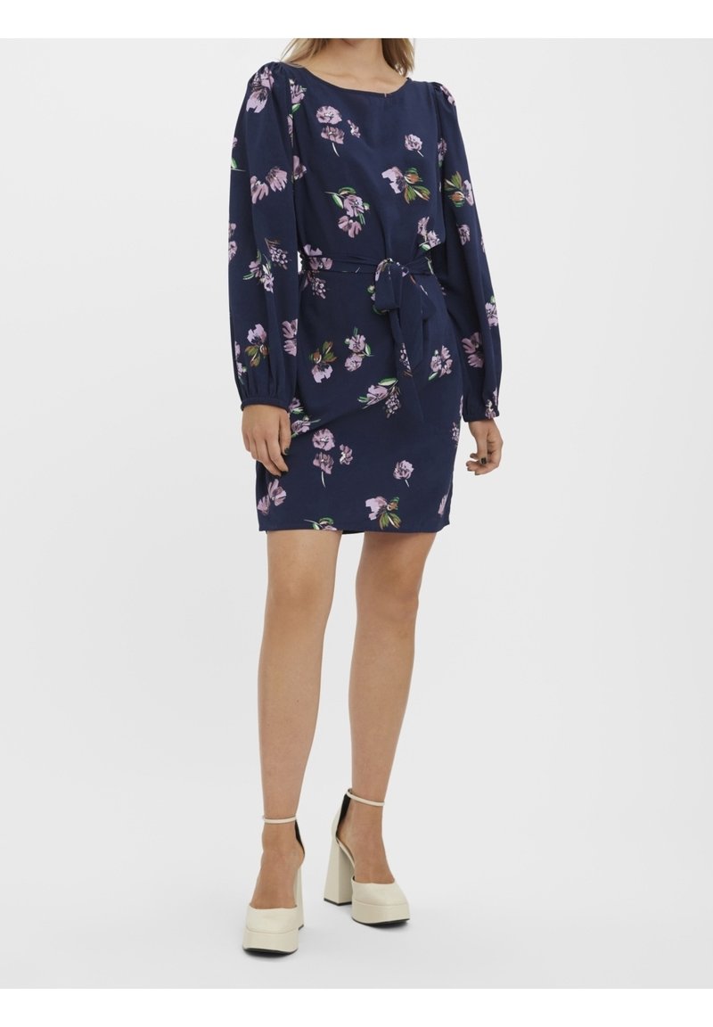 Vero Moda Vardagsklänning - dark blue