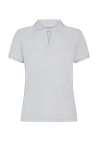 Polo shirt grigio chiaro con maniche corte e colletto a V. Presenta un logo discreto sul petto e un tessuto testurizzato.