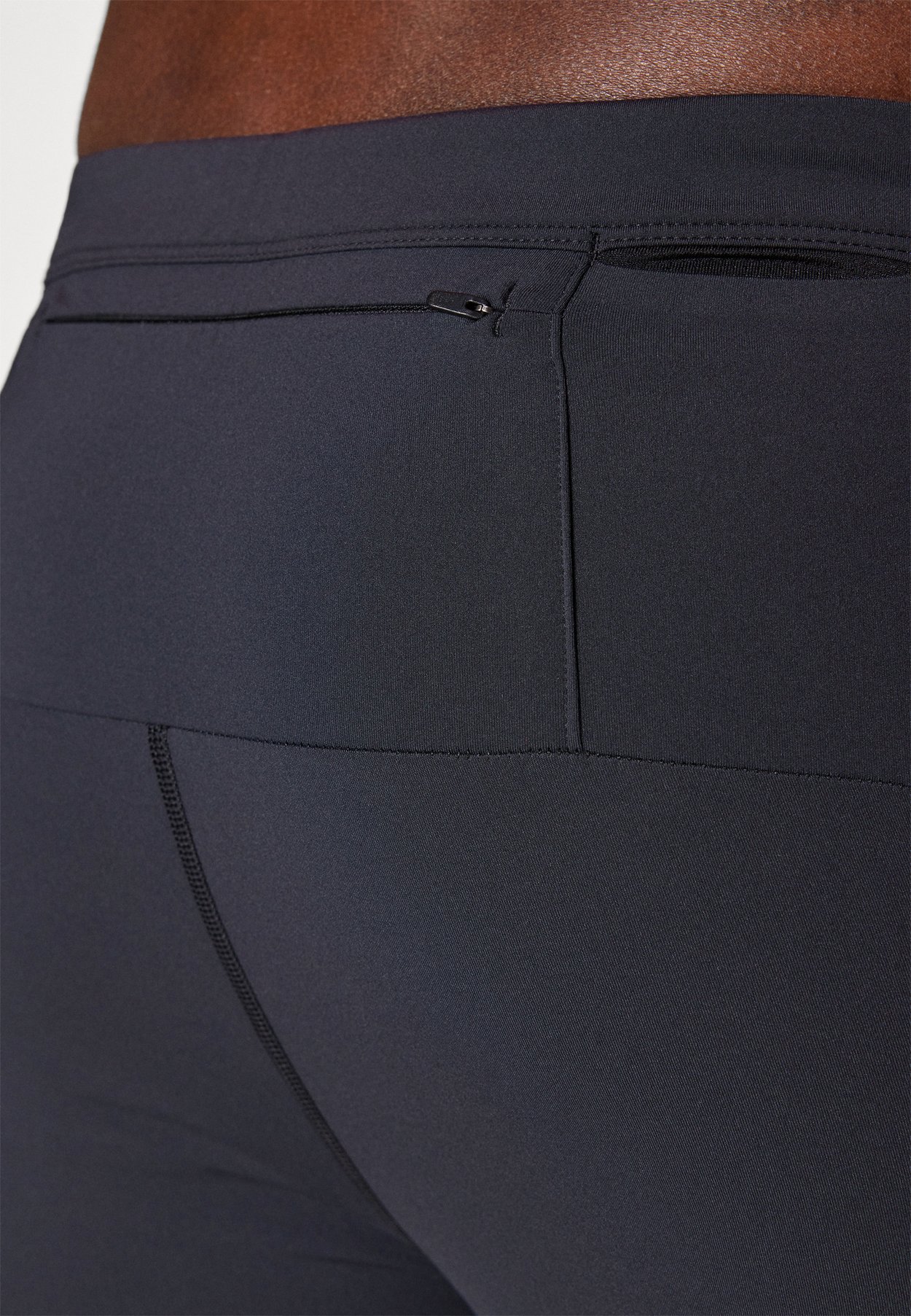SLEEK POCKET