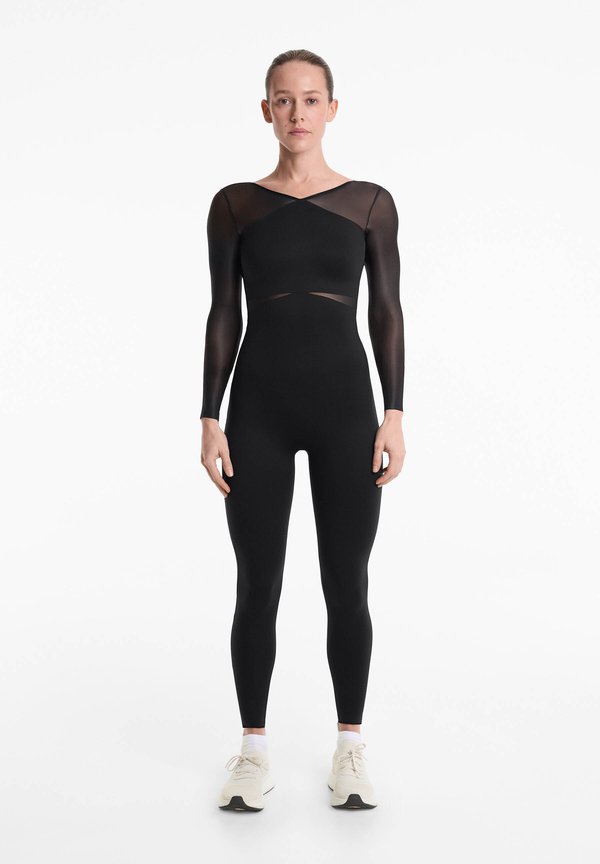 PERFECT-ADAPT - Turnanzug