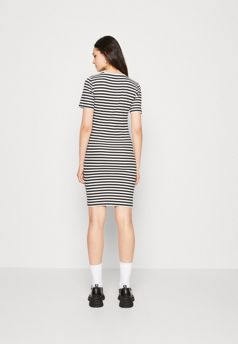 Pieces PCRUKA DRESS Jersey dress white Zalando.ie