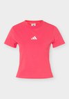ESSENTIALS 3 STRIPES SLIM BABY - Μπλουζάκι με στάμπα - power pink/white