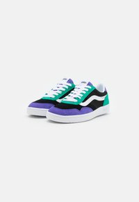 Vans CRUZE TOO UNISEX - Sapatilhas - black/purple opulence