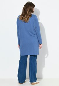 Ulla Popken LONG LANGARM - Tunika - pale sailing blue