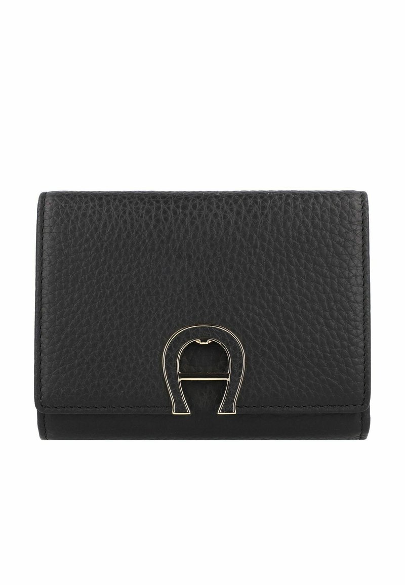 Cartera de cuero negro con superficie texturizada, diseño de plegado y un cierre de metal dorado en forma de herradura.