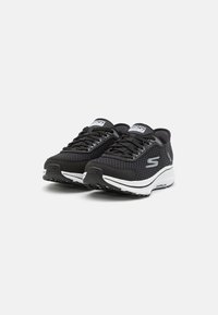 Skechers GO RUN CONSISTENT  - Trainers - black/silver