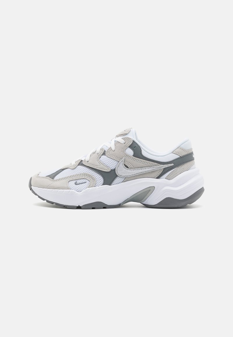 Nike Sportswear - RUNINSPO - Edzőcipő - white/metalic silver/smoke grey/black/neutral grey, Nagyítás