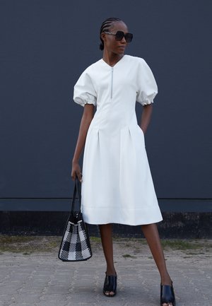 PUFF SLEEVE DRESS - Robe de soirée - off white