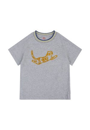 Grijze katoenen t-shirt met korte mouwen, met een gele kattenafbeelding op de voorkant, ronde hals met blauwe en groene randaccenten.