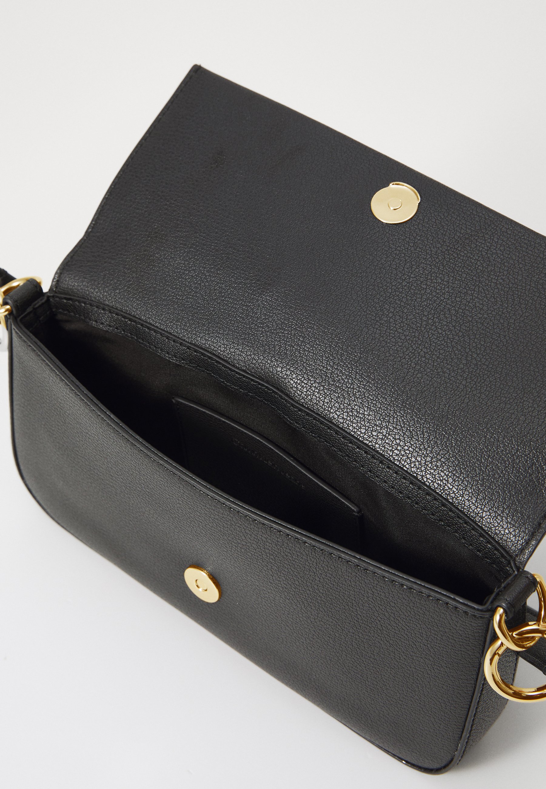 Calvin Klein Jeans MINIMAL MONOGRAM SHOULDER POUCH - Handbag Calvin Klein Jeans MINIMAL MONOGRAM SHOULDER POUCH - Handbag