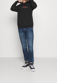 YOURTURN Felpa con cappuccio - black