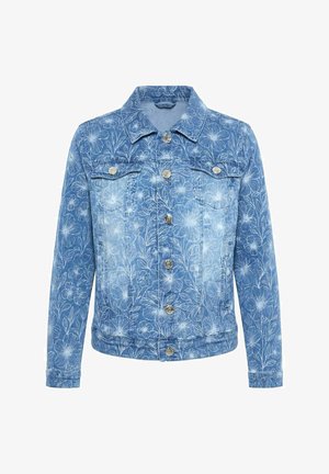 Niebieska kurtka jeansowa z białym kwiatowym nadrukiem, z metalowymi guzikami z przodu, dwoma kieszeniami na piersi i długimi rękawami.