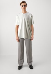 AllSaints MONTANA CREW - Navadna majica - optic white