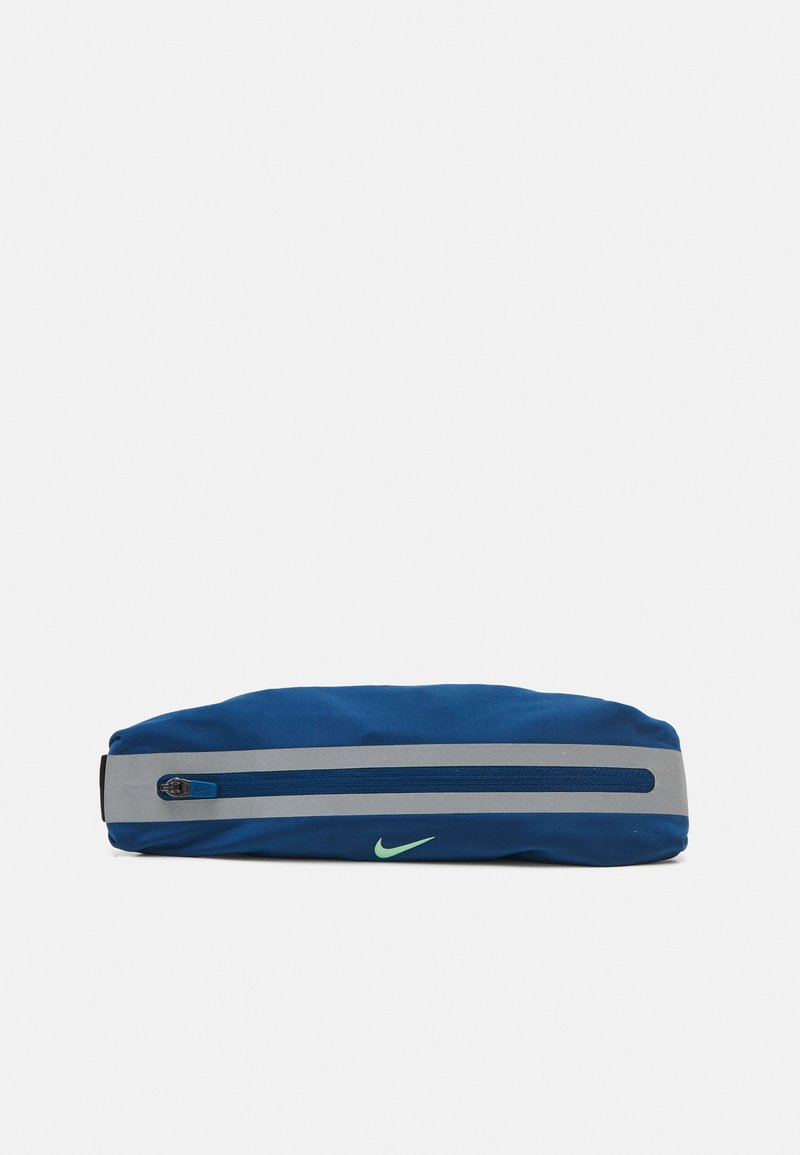Nike Performance SLIM WAIST PACK 3.0 UNISEX - Diržinis krepšelis - court blue/black/vapor green