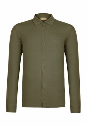 Długa oliwkowozielona koszula na guziki z kołnierzykiem, o dzianinowej fakturze i małych guzikach z przodu.