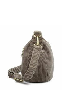 Borsa a tracolla in corduroy marrone con forma rotonda, dotata di un dettaglio in metallo dorato e di una tracolla regolabile. Superficie testurizzata con righe verticali.